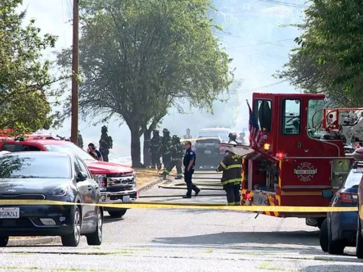 4 people, including 2 children, found dead at 'scene of violence' involving house fire