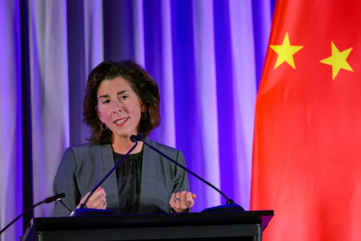 US Commerce chief warns against China 'threat'