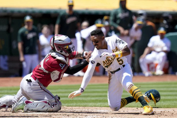 Gurriel scores go-ahead run in 9th to lead Diamondbacks past A's, 5-3