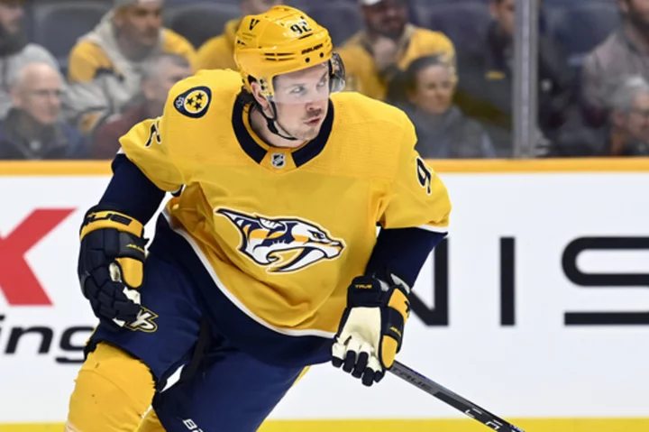 Avalanche acquire center Ryan Johansen in a trade with the Predators