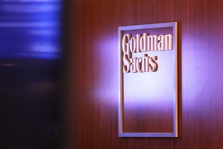 Ex-Goldman Banker Takes Stand in Own Insider Trading Trial