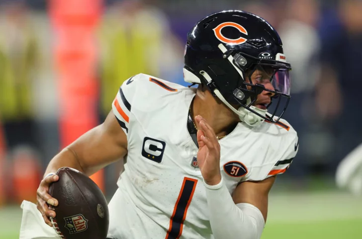 NFL rumors: 5 'quarterback away' teams that should trade for Justin Fields