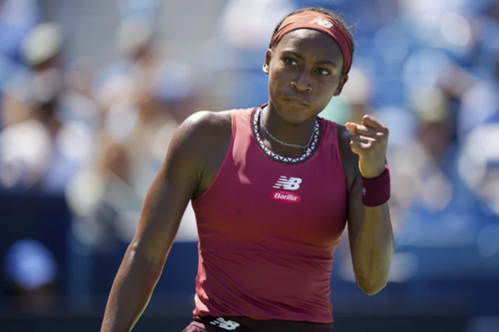 Coco Gauff, 19, earns Cincinnati women's title by beating Muchova in straight sets