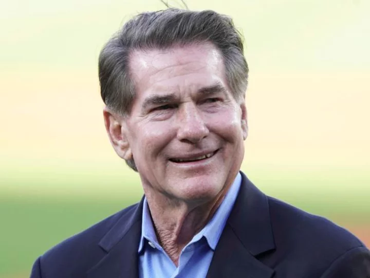 Former baseball star Steve Garvey enters Senate race in California