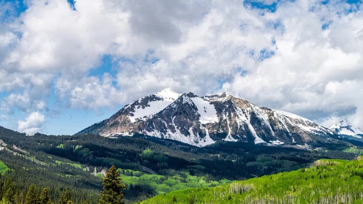 Colorado family members die trying to live 'off the grid'