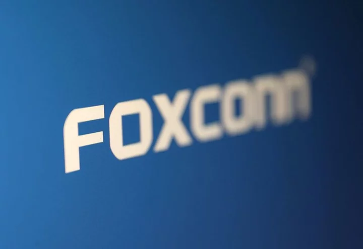 Foxconn expects strong holiday sales in Q4, Sept sales slump