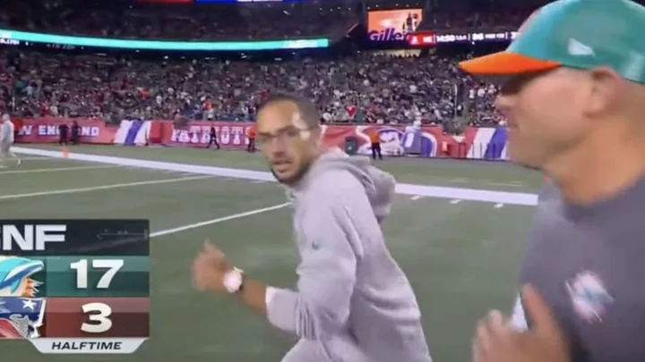 Mike McDaniel Sprinted Away From NBC's Cameraman at Halftime of Dolphins - Patriots