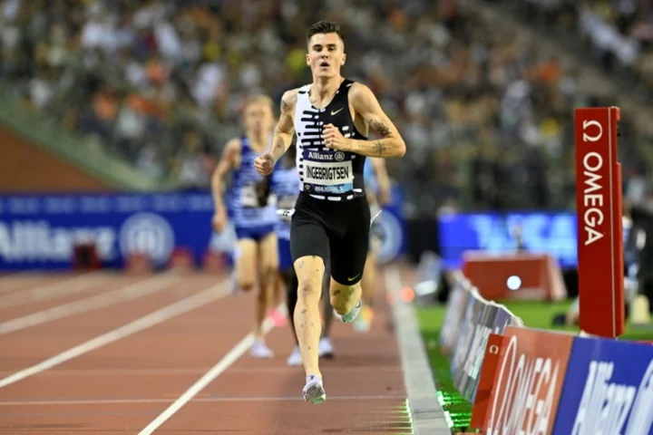 Jackson, Duplantis miss records as Ingebrigtsen sets new 2,000m mark