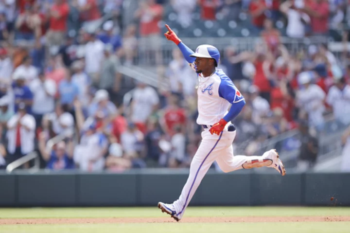 Acuña and Albies hit consecutive HRs in Braves' win over Marlins; Arraez average dips to .388