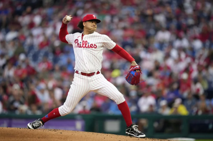 Walker and Turner lead the Phillies past the struggling Mets 5-1