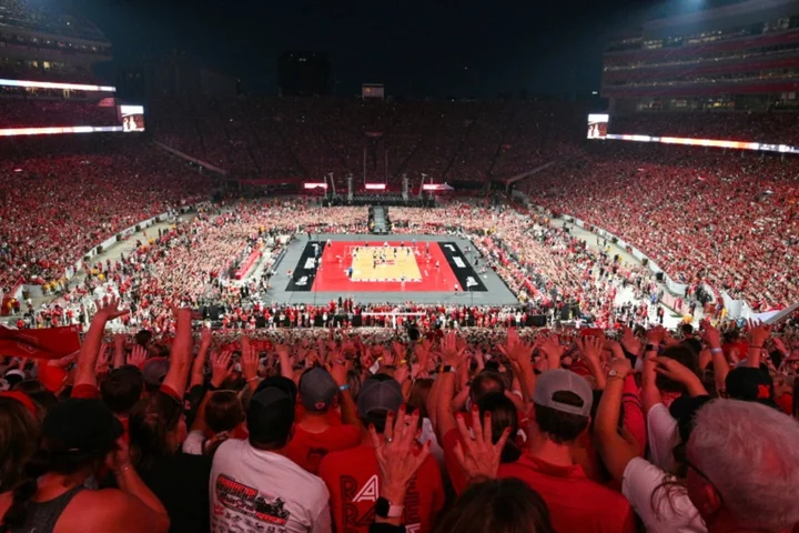 'Volleyball Day' in US sets women's sports attendance world record