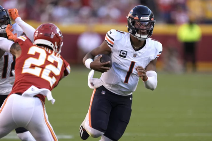 Bears, Broncos meet in a matchup of winless and reeling teams