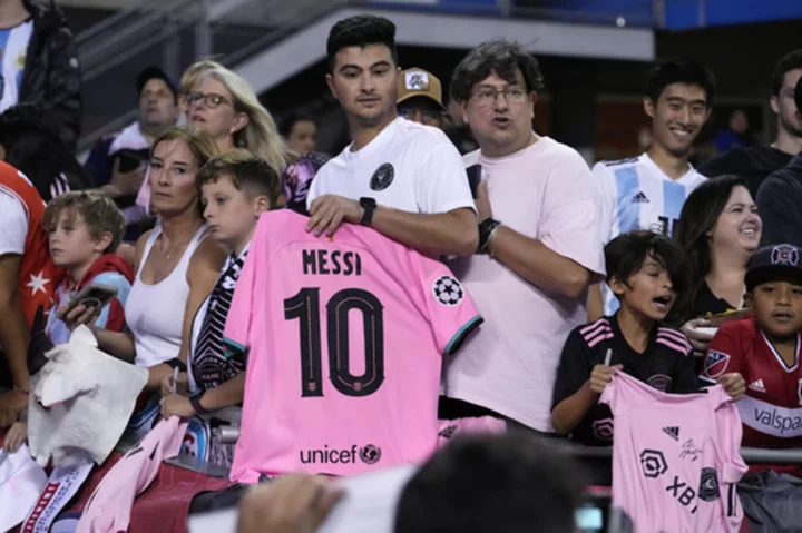 Lionel Messi misses Inter Miami's game at Chicago because of scar tissue ailment