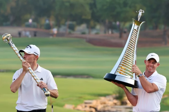 Hojgaard's birdie burst carries him to Dubai title