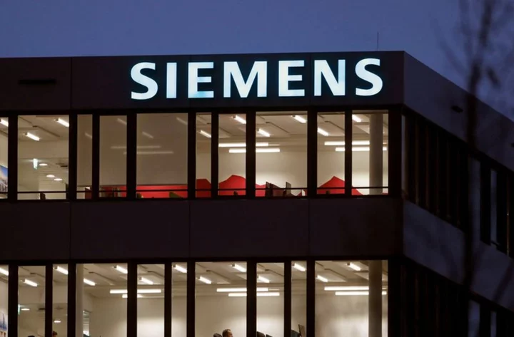 Siemens to make solar energy equipment for US market in Wisconsin