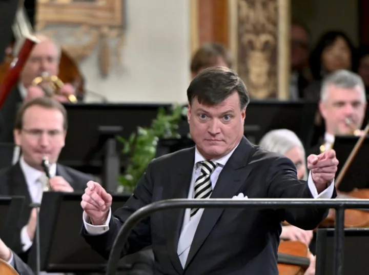 Berlin opera passes baton from Barenboim to Thielemann