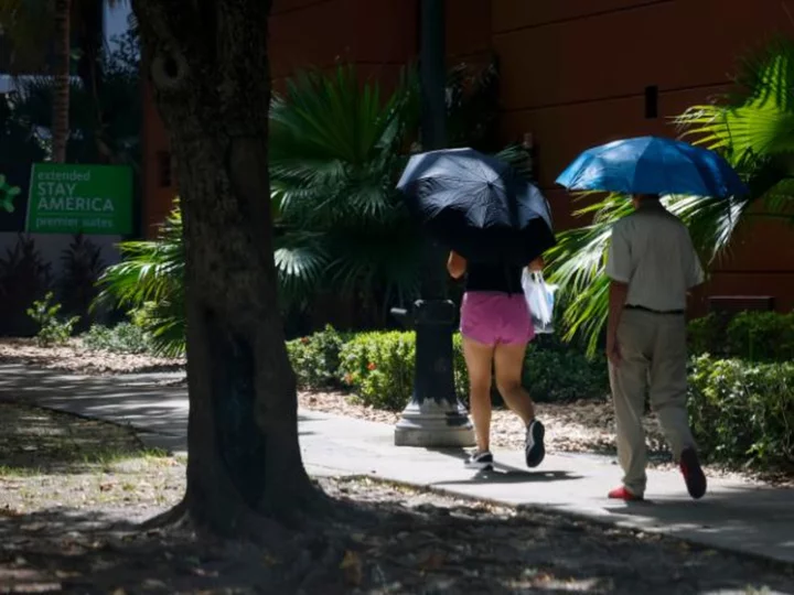 Sweltering heat leaves 70 million people in the US under heat alerts, as record-setting temperatures move through the South