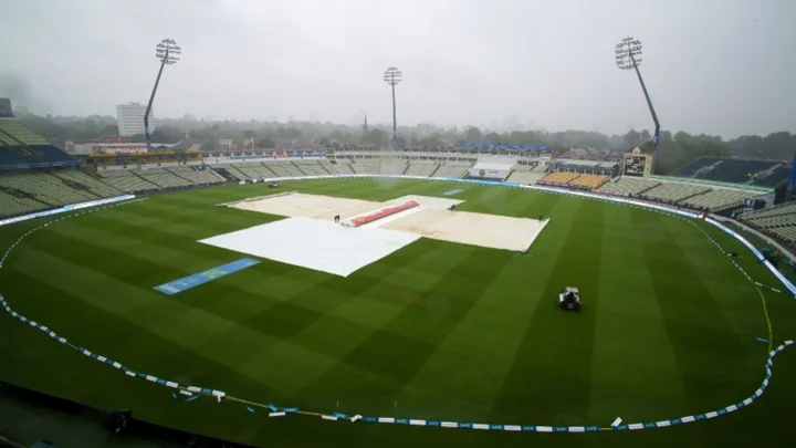 Ashes opener set for thrilling finale after rain delay