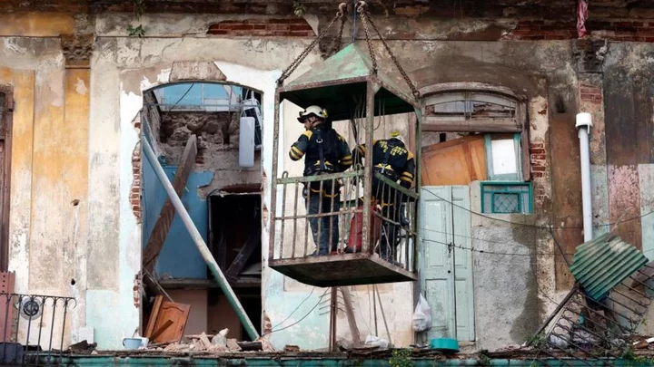 Building collapse in Havana's old town kills three