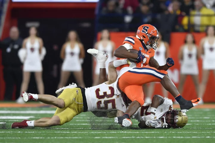 Pitt and Syracuse return to Yankee Stadium a century after their first meeting in the Big Apple