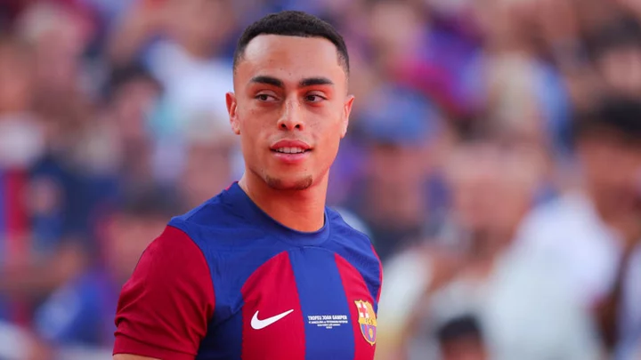 Barcelona confirm departure of Sergino Dest on loan to PSV Eindhoven