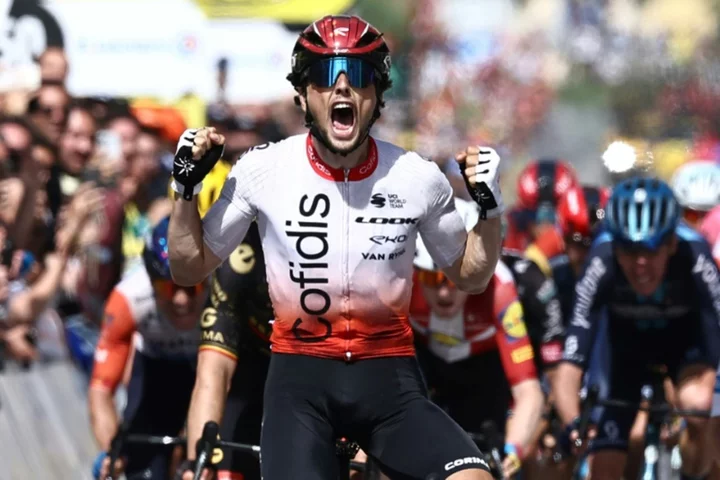 Frenchman Lafay wins Tour de France second stage