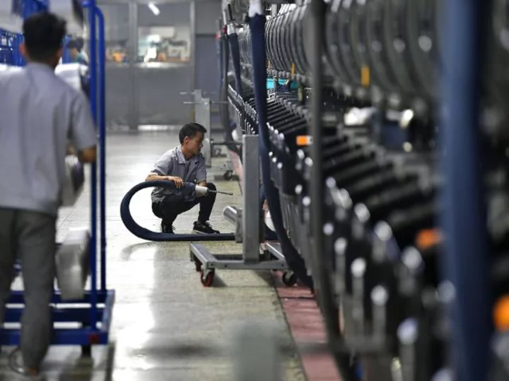 China's small and medium-sized factories post surprise growth, easing market anxiety