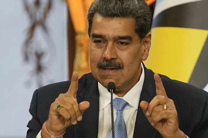 US eases oil, gas and gold sanctions on Venezuela after electoral roadmap signed