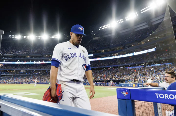 Former Twins ace Jose Berrios watching old team celebrate is heartbreaking