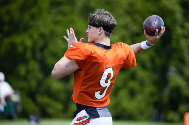 Bengals quarterback Joe Burrow back at practice for the first time since July 27