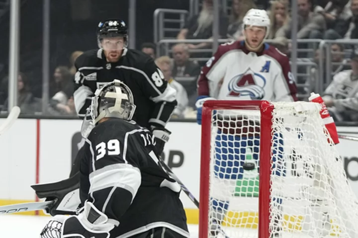 Mikko Rantanen has a 4-point night to lead Avalanche to a 5-2 victory over Kings in opener