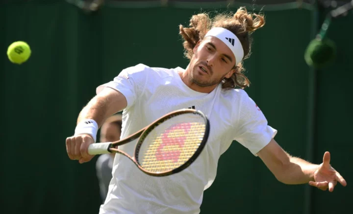 Murray braces for Tsitsipas showdown at Wimbledon as Wawrinka advances