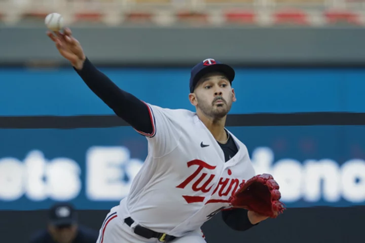 López extends his scoreless streak to 19 innings and Taylor homers as Twins beat Pirates 5-1