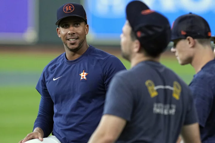 Brantley returns to Astros after missing 14 months with shoulder injury