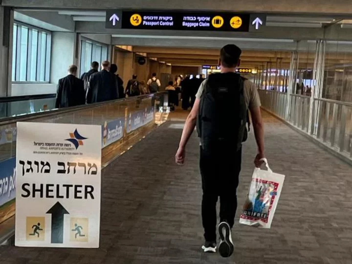 US scrambles to get Americans stranded in Israel back home