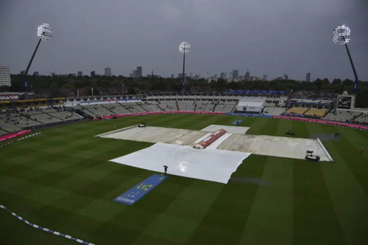 England leads Australia by 35 runs after losing early wickets at rain-hit Edgbaston