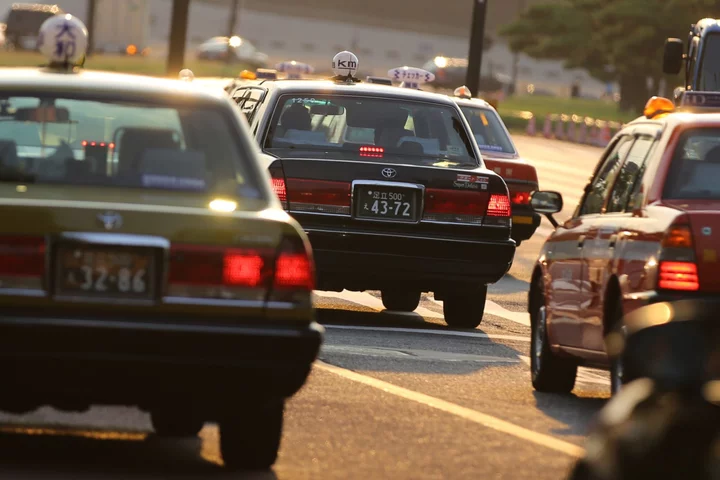 Honda to Start Self-Driving Taxi Service in Tokyo, CEO Says