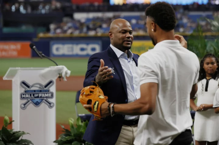 Glasnow takes no-hitter into sixth inning as Rays limited Yankees to two hits in 3-0 victory