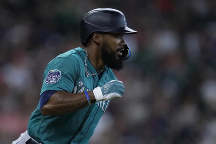 Kelenic's double, Gilbert's strong start help Mariners over Astros 3-1