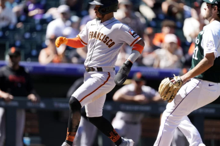 Giants pitchers walk 7 in 9-4 loss to Giants that opens doubleheader