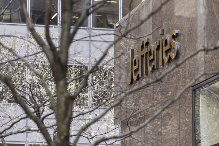 Top BofA Software Banker Ron Eliasek Departs for Jefferies