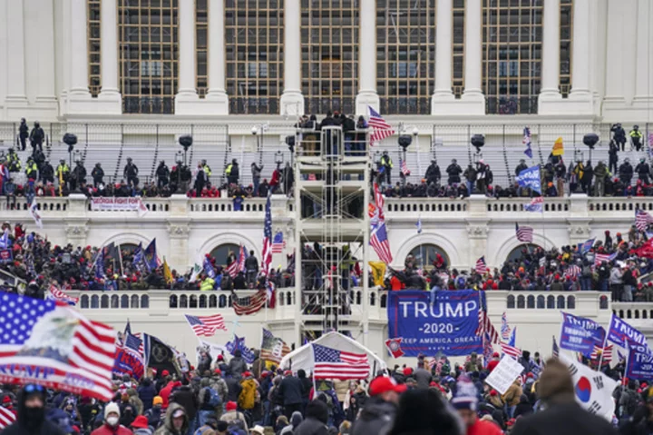 Proud Boys member pleads guilty to obstruction charge in Jan. 6 attack on Capitol